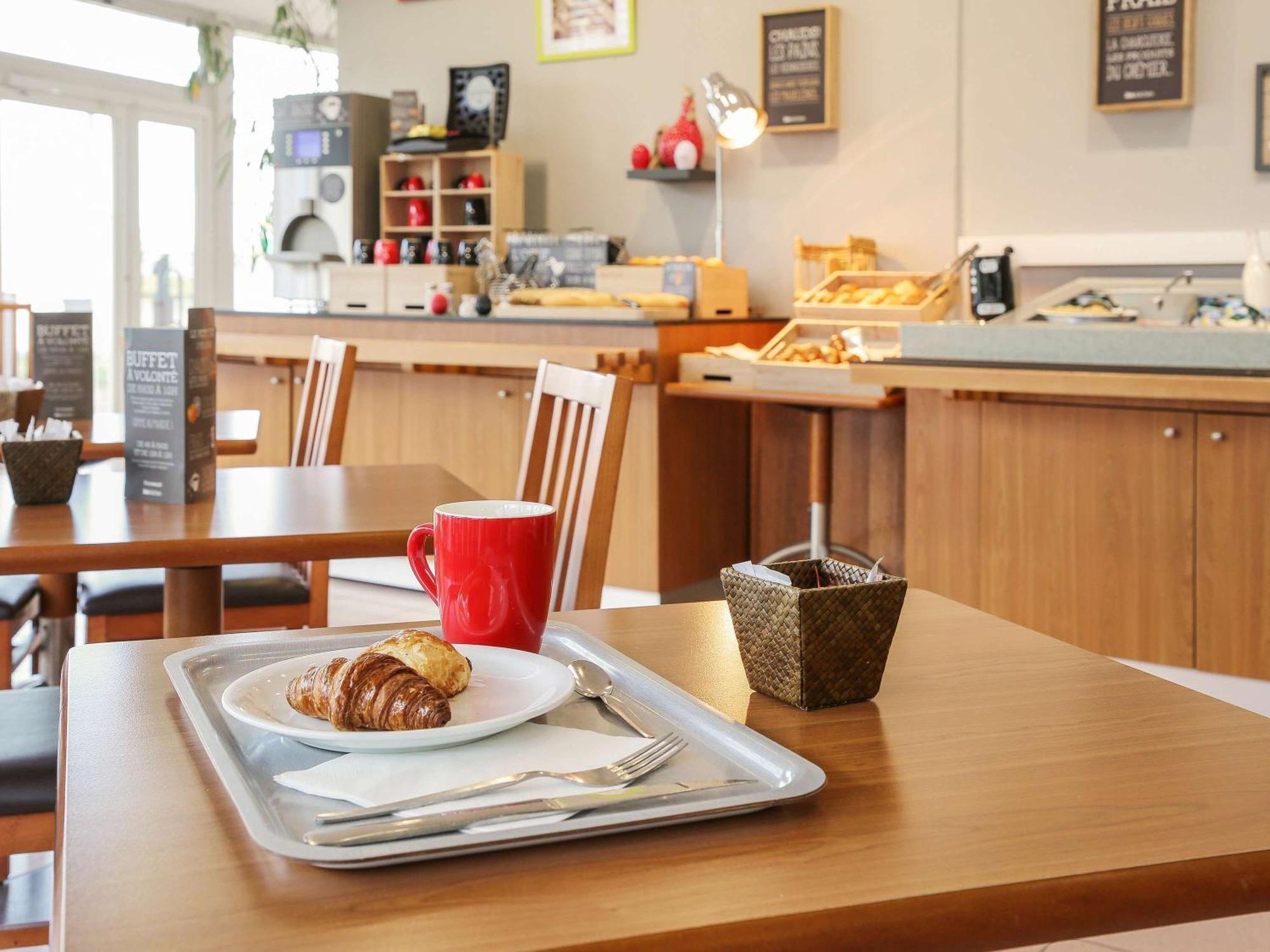 Ibis Bourg Jasseron/Teyssonge 외부 사진